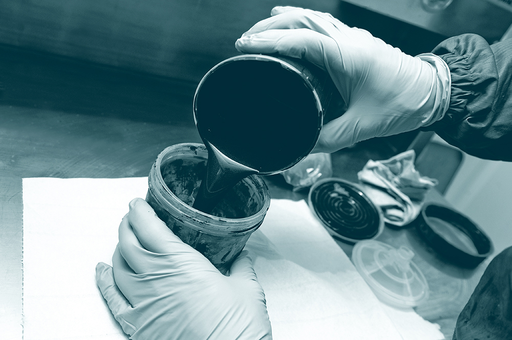 Nitrile Gloves Acid Resistance